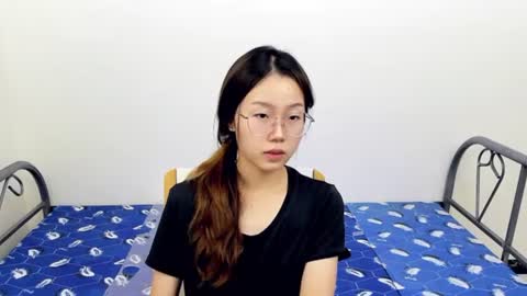 Snapshot of clarafanny chatting on July 27, 10:11 am Fanny online show from July 27, 10:11 am