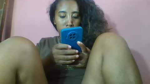Clarah0123 online show from April 30, 8:09 am