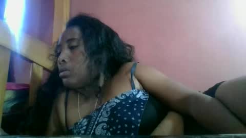 Clarah0123 online show from May 3, 8:09 am
