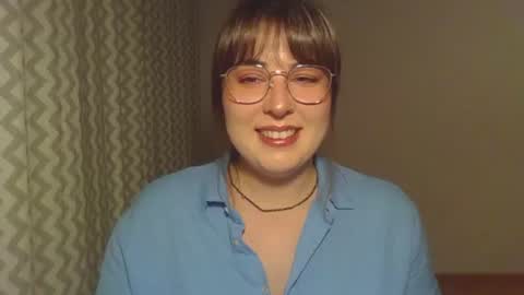 Snapshot of claralovely chatting on June 7, 7:50 pm Clara online show from June 7, 7:50 pm