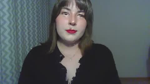 Snapshot of claralovely chatting on June 12, 7:02 pm Clara online show from June 12, 7:02 pm