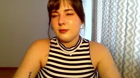 Snapshot of claralovely chatting on June 28, 4:46 pm Clara online show from June 28, 4:46 pm