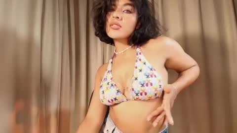 Snapshot of claricerose chatting on November 26, 12:22 am clarise online show from November 26, 12:22 am