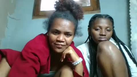 clarisse98 online show from October 24, 5:15 am