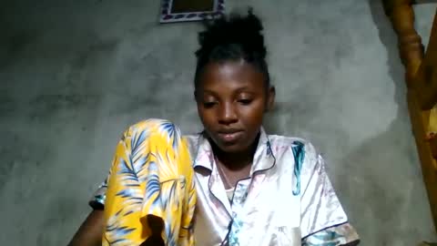 Snapshot of clarisse98 chatting on May 3, 6:03 pm clarisse98 online show from May 3, 6:03 pm