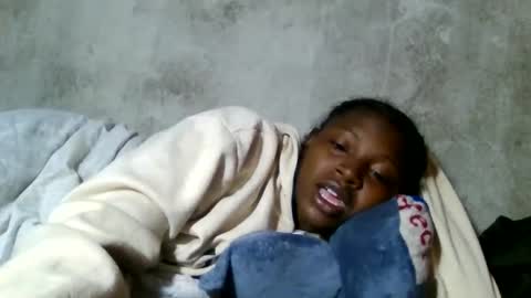 Snapshot of clarisse98 chatting on May 26, 1:12 am clarisse98 online show from May 26, 1:12 am
