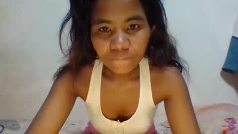 Snapshot of clarissezz chatting on April 2, 2:31 am clarissezz online show from April 2, 2:31 am