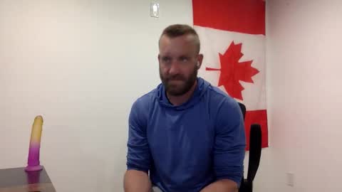 Snapshot of clarkecock chatting on May 1, 12:26 am Clarke Cock online show from May 1, 12:26 am