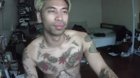 Snapshot of clarro chatting on May 7, 5:35 am clarro online show from May 7, 5:35 am