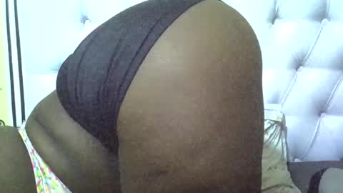 classy_zoey online show from February 25, 7:23 pm