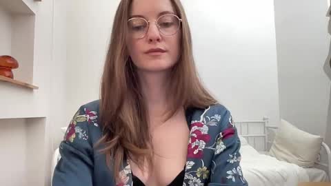 classyandgirly online show from March 23, 7:07 pm