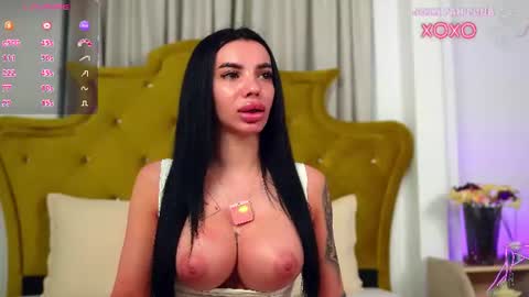 Snapshot of classybarby__ chatting on June 18, 5:28 pm Velma online show from June 18, 5:28 pm