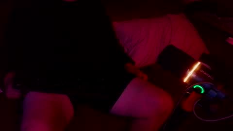 Snapshot of classycalcock chatting on May 16, 10:01 am ClassayCalCock online show from May 16, 10:01 am