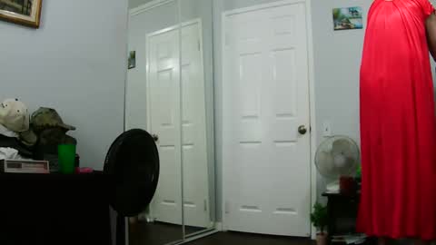 Claudia online show from February 5, 5:20 pm