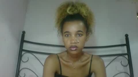 claudianne online show from February 14, 11:51 am