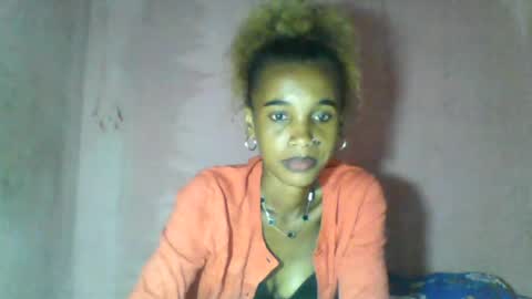Snapshot of claudiannah chatting on July 15, 4:45 pm claudianne online show from July 15, 4:45 pm