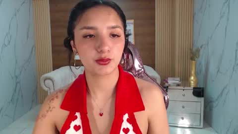 Claudina  online show from October 10, 1:32 pm
