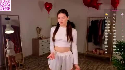 Snapshot of claudinedates chatting on February 28, 1:06 am Lei your Angel online show from February 28, 1:06 am