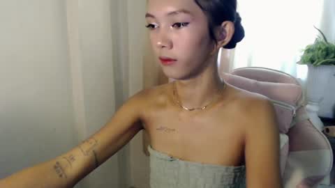 Snapshot of claxy_kimslut chatting on May 22, 5:14 am KIM online show from May 22, 5:14 am