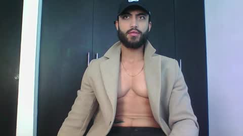 Clay online show from March 25, 3:51 pm