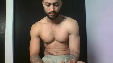 Snapshot of claybrown_ chatting on April 26, 10:24 am Clay online show from April 26, 10:24 am