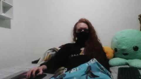 Snapshot of cleanseleen chatting on November 12, 6:14 am CleanSeleen online show from November 12, 6:14 am