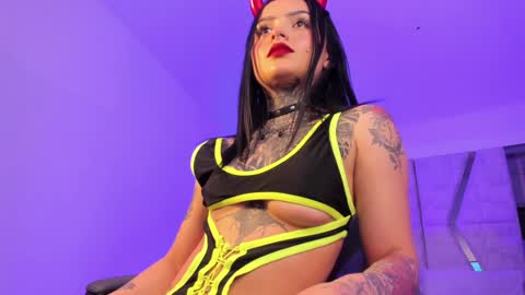 Cleo Adams online show from February 4, 7:29 am