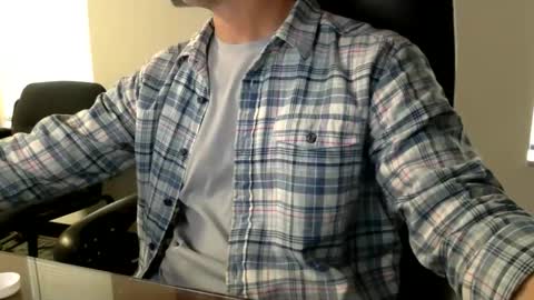 Snapshot of clemike69 chatting on December 18, 7:42 pm clemike69 online show from December 18, 7:42 pm