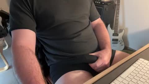 clemlorue75 online show from April 28, 11:04 am