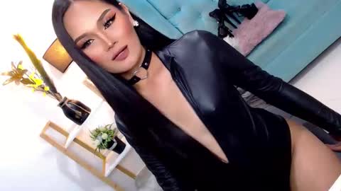 Cleo online show from October 8, 11:35 pm