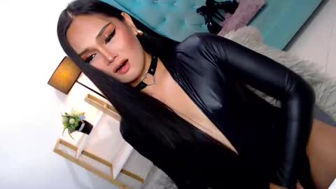 Snapshot of cleofex chatting on February 25, 9:24 pm Cleo online show from February 25, 9:24 pm