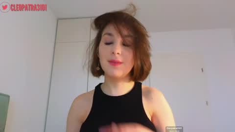 Snapshot of cleopatra3101 chatting on May 4, 9:27 am Cleopatra online show from May 4, 9:27 am