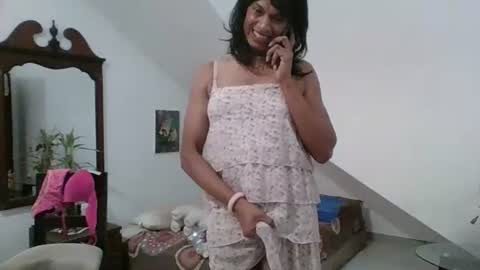 Snapshot of cleopatra71 chatting on June 22, 4:20 am Cleopatra online show from June 22, 4:20 am