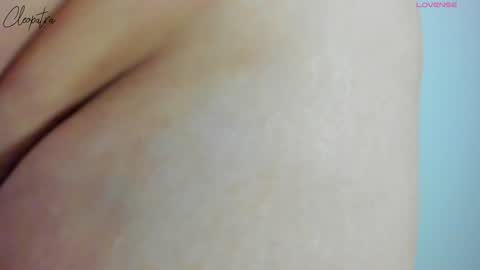 Snapshot of cleopatra_bigboobs chatting on December 13, 10:02 pm MARCELA online show from December 13, 10:02 pm