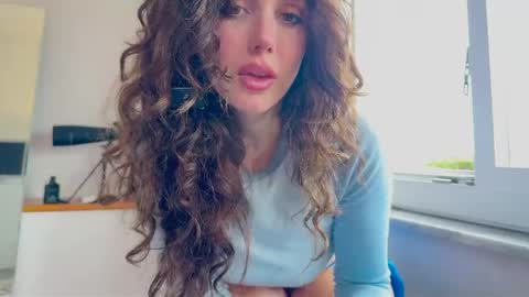 Snapshot of cleopatra_sinns chatting on May 13, 9:28 am cleopatra_sinns online show from May 13, 9:28 am