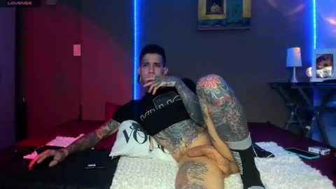 cleo y maikol online show from March 21, 6:07 am