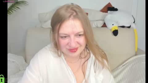 cleoxotie online show from June 15, 1:41 am