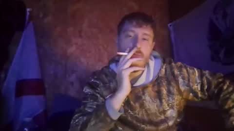 Snapshot of cleveykevil chatting on March 3, 4:24 pm cleveykevil online show from March 3, 4:24 pm