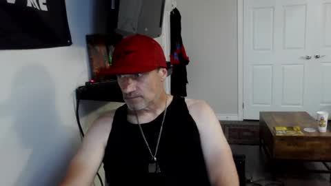Snapshot of clintwood12 chatting on June 18, 10:52 am chad online show from June 18, 10:52 am