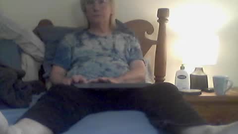 Snapshot of clitboy658752 chatting on July 26, 6:15 pm clitboy658752 online show from July 26, 6:15 pm