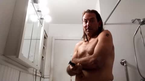 clitlickbros7787 online show from October 26, 12:38 am