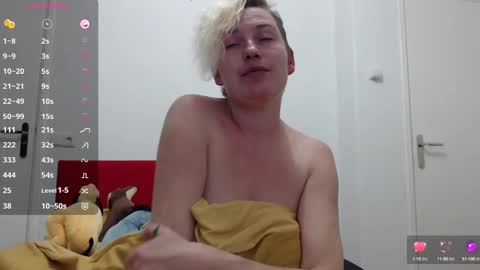 Syl  online show from February 23, 9:48 pm