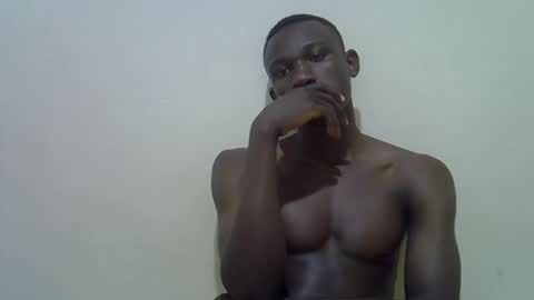 Snapshot of clive_damian chatting on February 9, 11:09 pm clive_damian online show from February 9, 11:09 pm