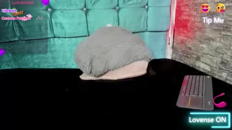 cloe66 online show from November 10, 5:45 pm