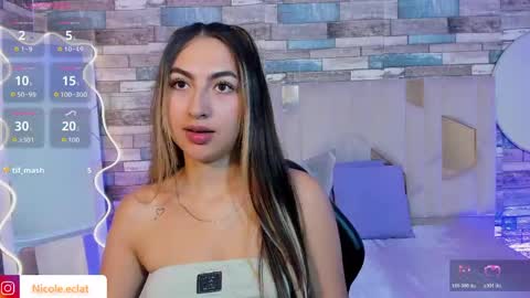Snapshot of cloe_1tay chatting on May 7, 3:34 am cloe_1tay online show from May 7, 3:34 am