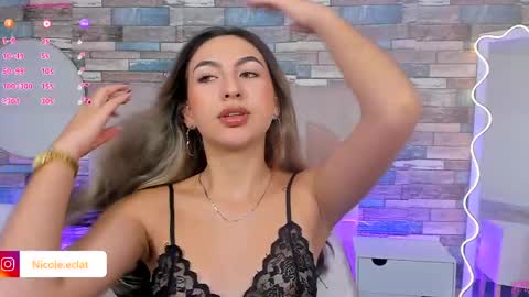 Snapshot of cloe_1tay chatting on May 30, 3:03 am cloe_1tay online show from May 30, 3:03 am