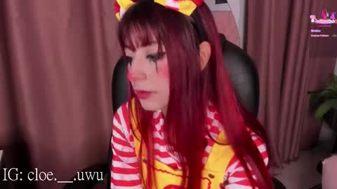 Snapshot of cloe__hills chatting on October 10, 12:37 pm Cloe online show from October 10, 12:37 pm