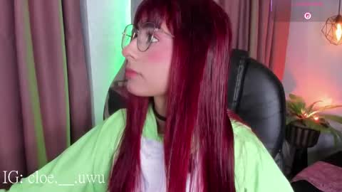 Snapshot of cloe__hills chatting on November 12, 12:05 pm Cloe online show from November 12, 12:05 pm