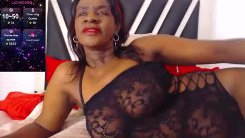Snapshot of cloe_doll chatting on May 3, 4:40 am CLOE online show from May 3, 4:40 am