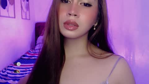 Cloudia babe69 online show from September 25, 3:43 am